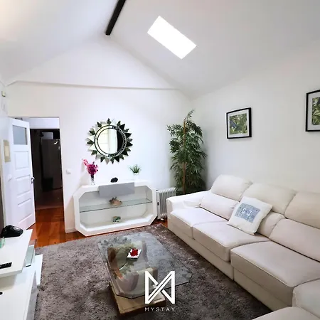 Mystay - Alfandega 16 Apartment *